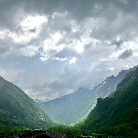 شقة Finestra Sulle Alpi Orobie فالبونديوني المظهر الخارجي الصورة